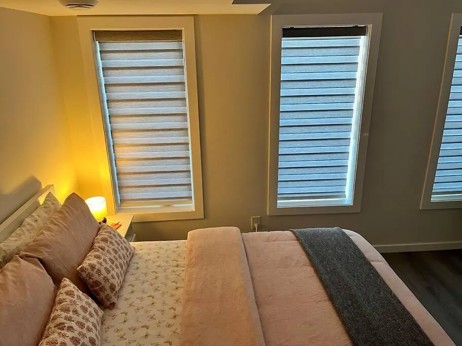 Cozy Private 1 Bedroom Basement Suite - Free Parking And Free Wifi Winnipeg Canada